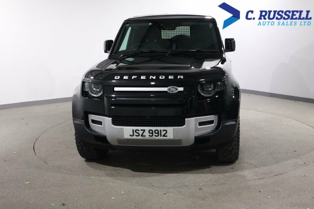 Land Rover Defender 3L Se DRZ555 Black #2