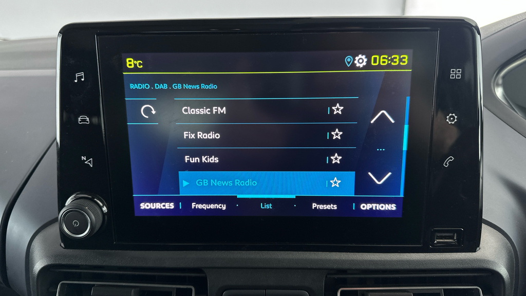 Peugeot e-Rifter Hatchback Blue #21