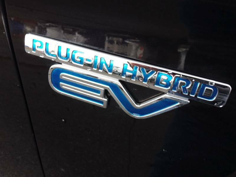 Mitsubishi Outlander 2.4 Phev Design - 2020 70 FX70TZS Black #3