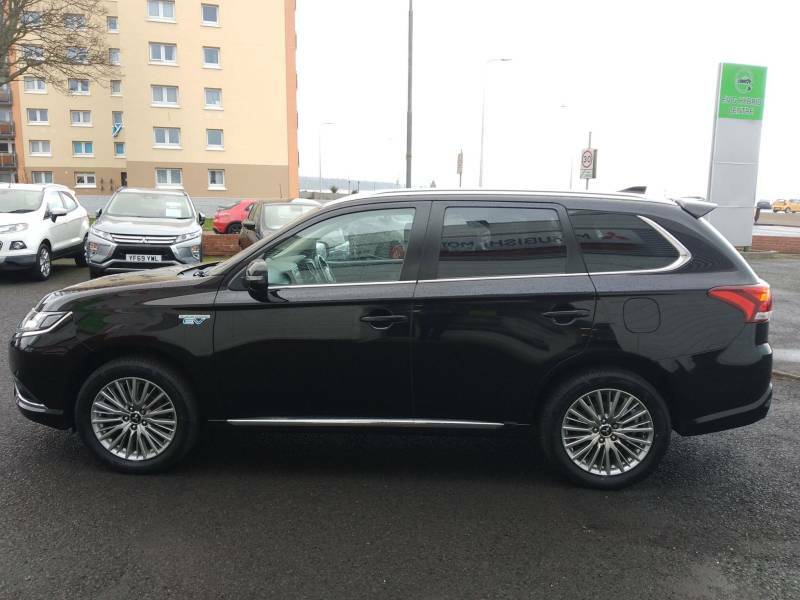 Mitsubishi Outlander 2.4 Phev Design - 2020 70 FX70TZS Black #6