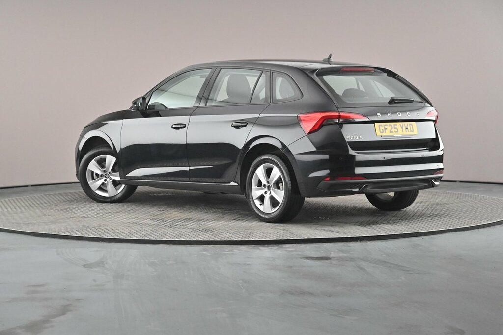 Skoda Scala Se Edition 1.0 Tsi 116 Ps 6G Man GF25YKD Black #3
