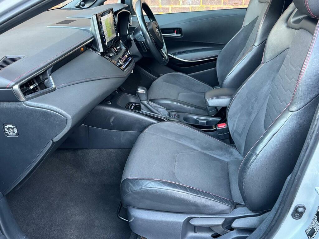 Toyota Corolla 2.0 Vvt-h Excel Cvt Euro 6 Ss SA70DNO Silver #4