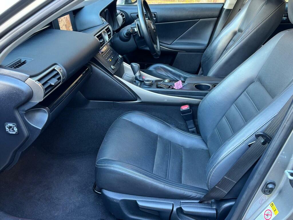Lexus IS 2.5 300H Executive Edition E-cvt Euro 5 Ss Silver #3