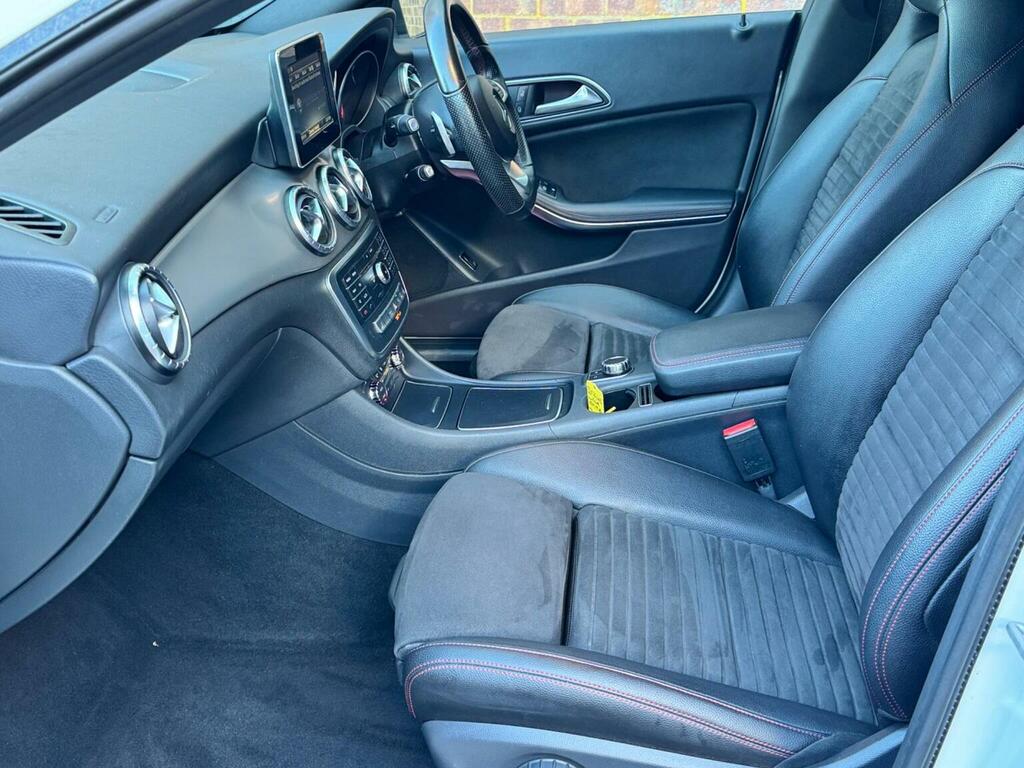 Mercedes-Benz CLA Class 2.1 Cla220d Amg Line Shooting Brake 7G-dct Euro 6 White #4