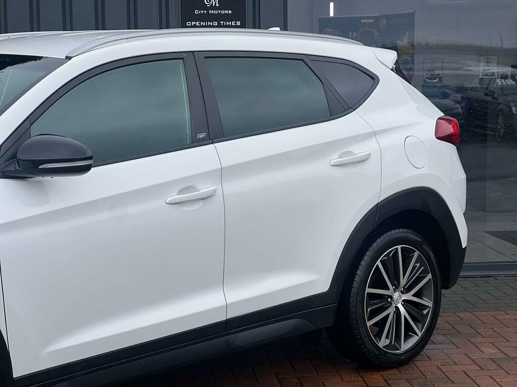 Hyundai Tucson 1.7 Crdi Blue Drive Go Se Dct Euro 6 Ss  White #2
