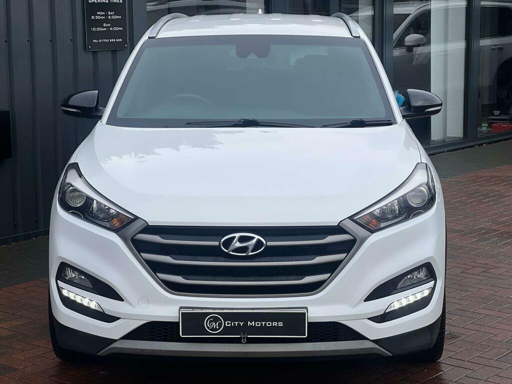 Hyundai Tucson 1.7 Crdi Blue Drive Go Se Dct Euro 6 Ss  White #3