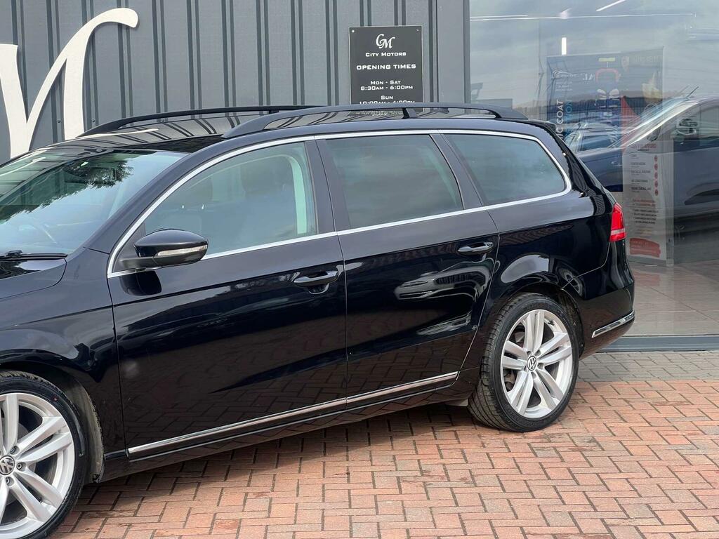 Volkswagen Passat 2.0 Tdi Bluemotion Tech Executive Style Dsg Euro 5  Black #2