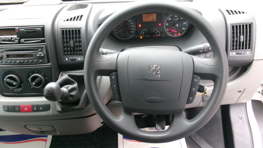 Peugeot Boxer Peugeot Boxer 2009 White #3
