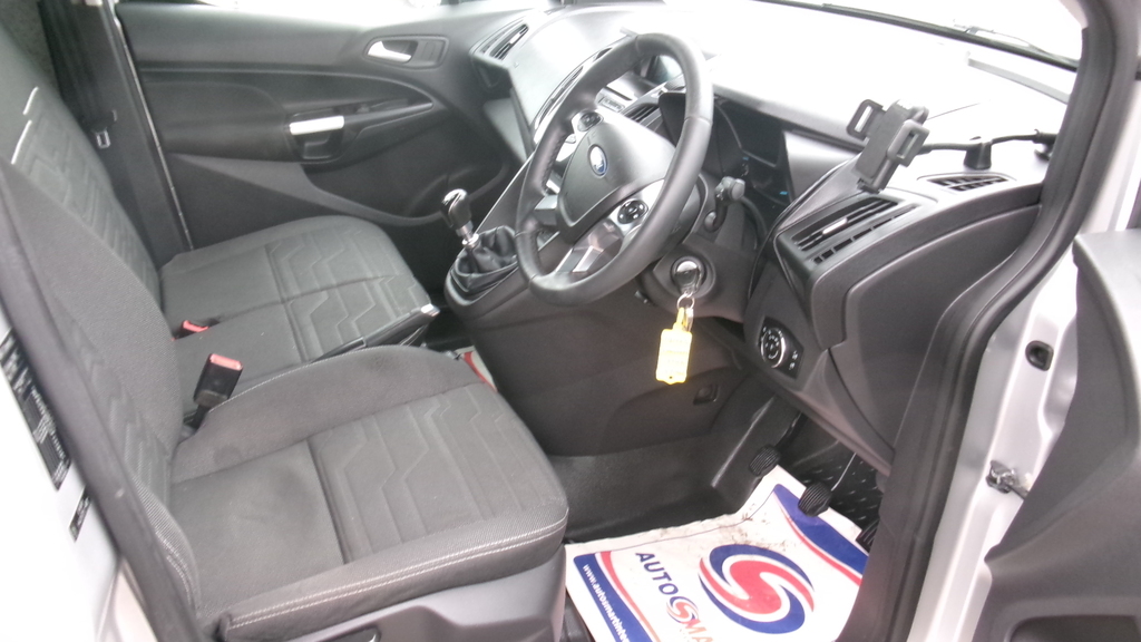 Ford Transit Connect Ford Transit Connect 2015 MW65VOU Silver #2