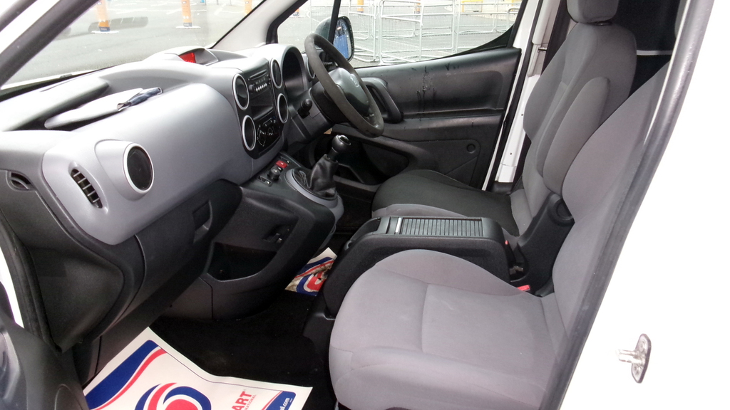 Peugeot Partner Peugeot Partner 2013 White #5