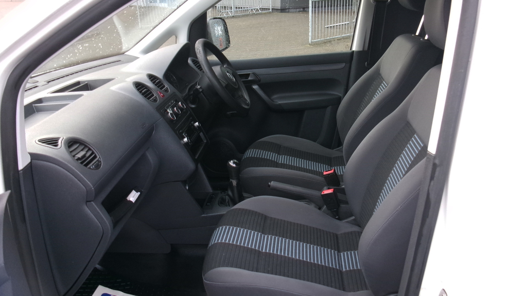 Volkswagen Caddy Volkswagen Caddy 2015 BN15YBZ White #6