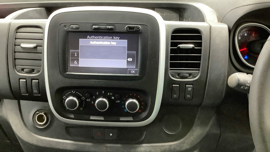Renault Trafic Renault Trafic 2021 White #3