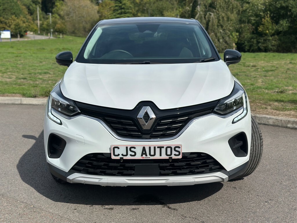 Renault Captur Se Limited Tce Nav RE71UJW #2