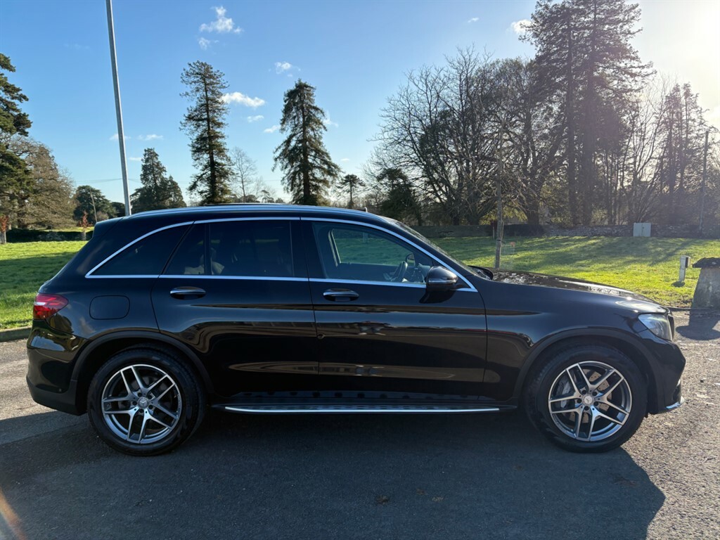Mercedes-Benz 250 Glc 250 D 4Matic Amg Line Premium Grey #4