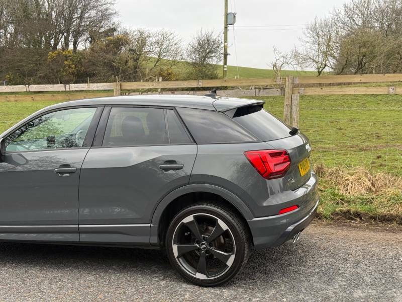 Audi Q2 35 Tfsi Black Edition - 2019 19 PV19EYR Grey #4