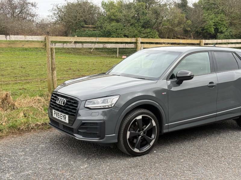 Audi Q2 35 Tfsi Black Edition - 2019 19 PV19EYR Grey #2