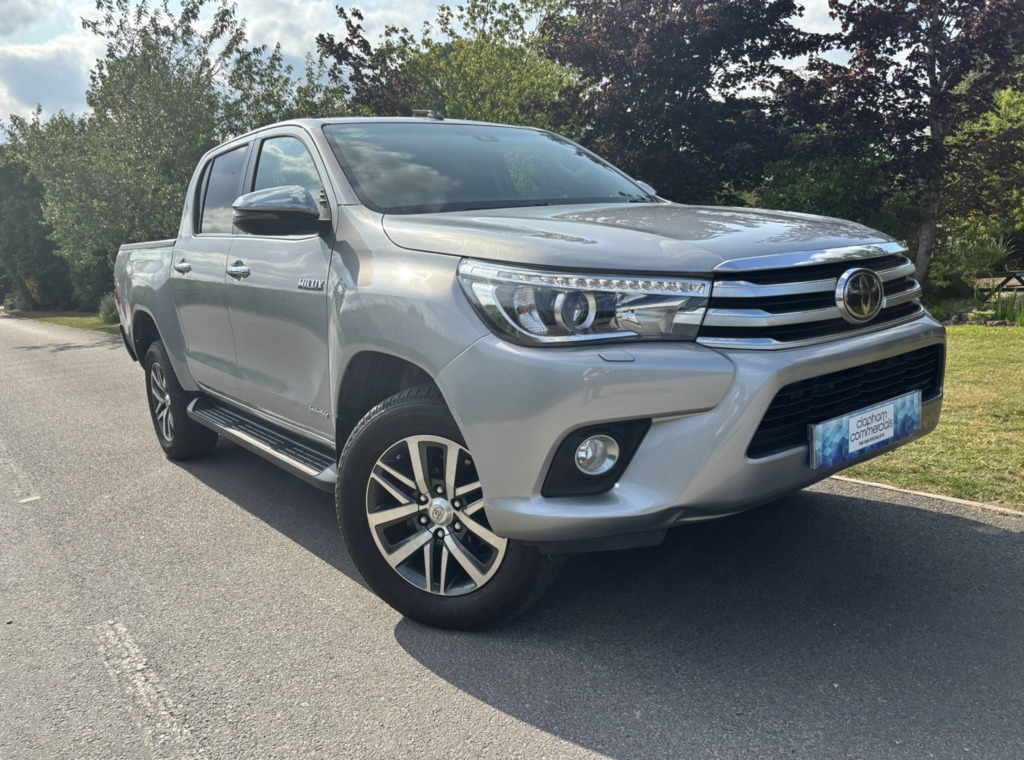 Toyota HILUX 2.4 D-4d Invincible 4Wd Euro 6 Ss Tss 