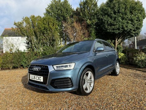 Audi Q3 2016 16 2.0 Blue