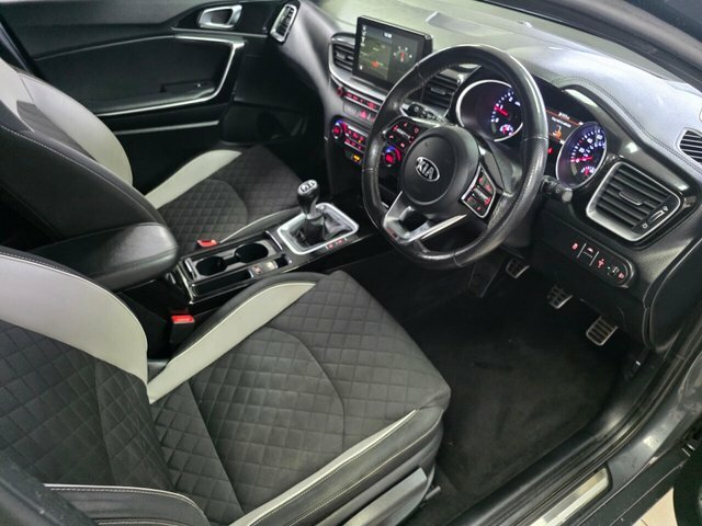 Kia Proceed Estate YD19LWU Grey #5