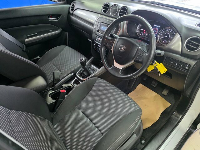Suzuki Vitara Suv WA68OPM Silver #5
