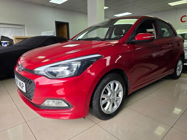 Hyundai I20 Hatchback MD17MUP Red #2