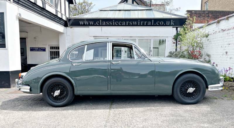 Jaguar Mark II 3.8 Coombs Style. - 1960 Green #3