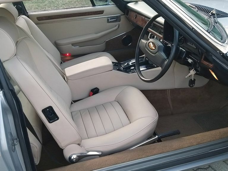 Jaguar XJS Coupe Silver #6
