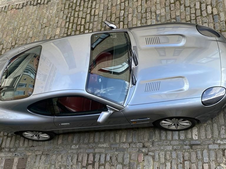 Aston Martin DB7 Coupe Silver #2