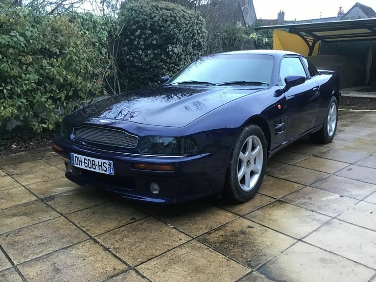 Aston Martin V8 Coupe Blue