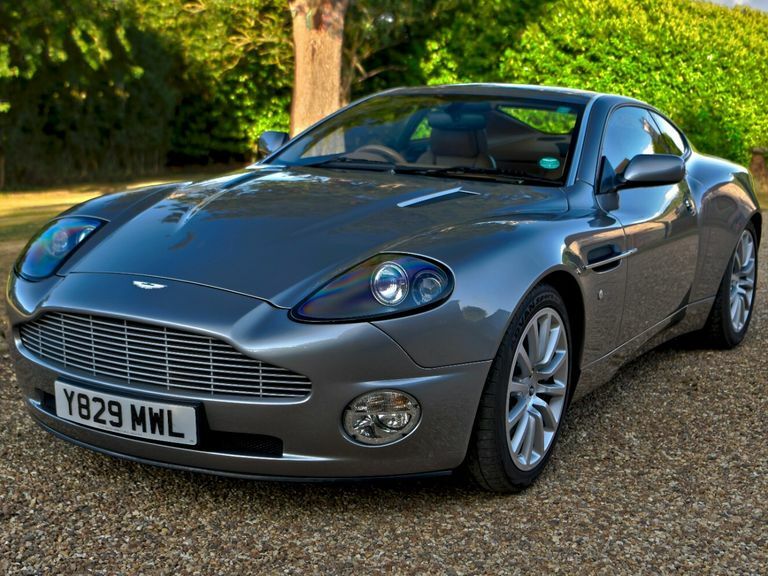 Aston Martin Vanquish Coupe Silver