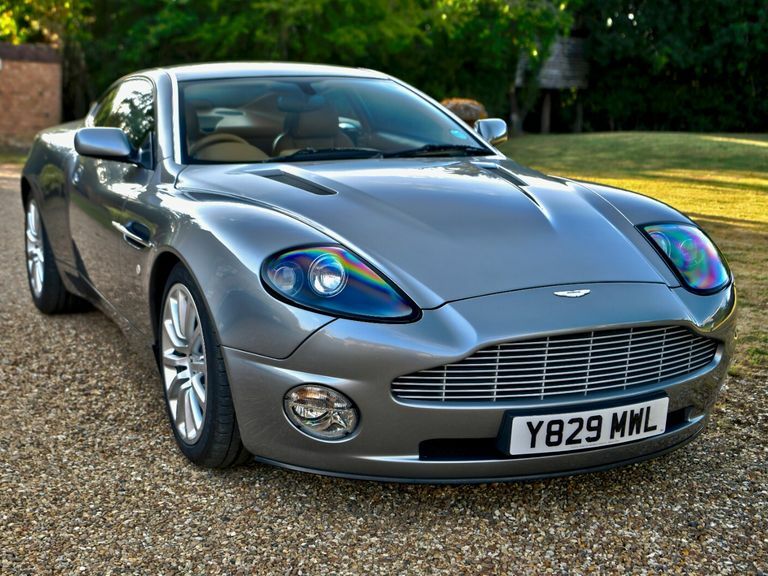 Aston Martin Vanquish Coupe Silver #3