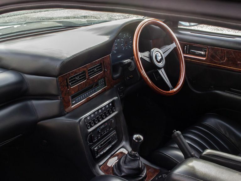Aston Martin Virage 5.3 #11