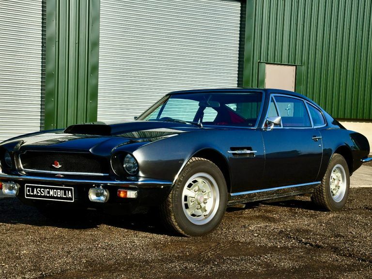 Aston Martin V8 Coupe Grey