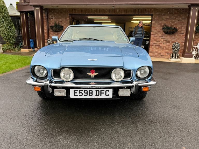 Aston Martin V8 Coupe Blue #2