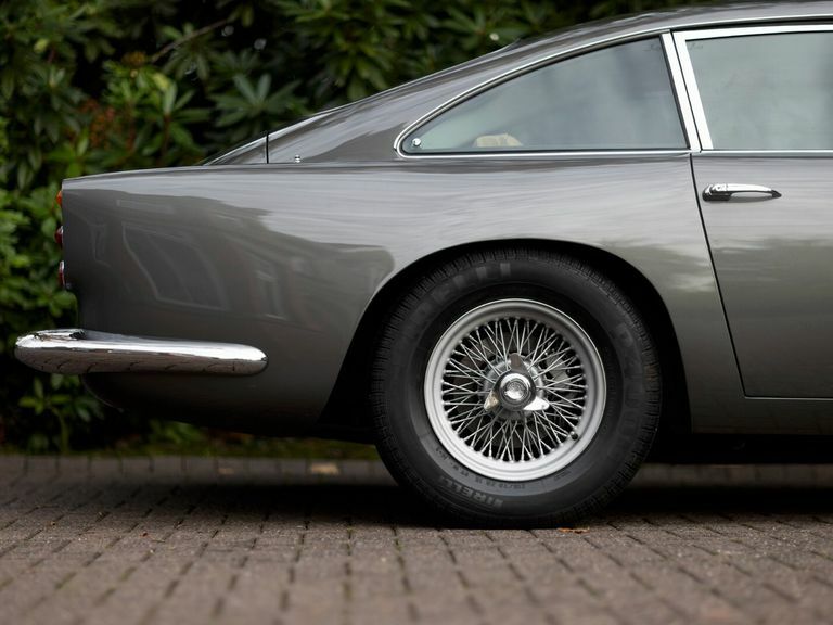 Aston Martin DB4 Saloon Grey #6