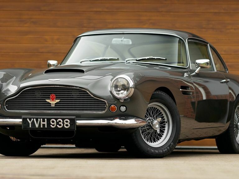 Aston Martin DB4 Saloon Grey