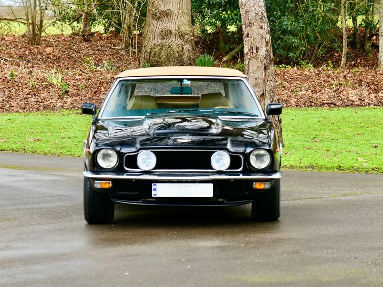 Aston Martin V8 Convertible Black #5