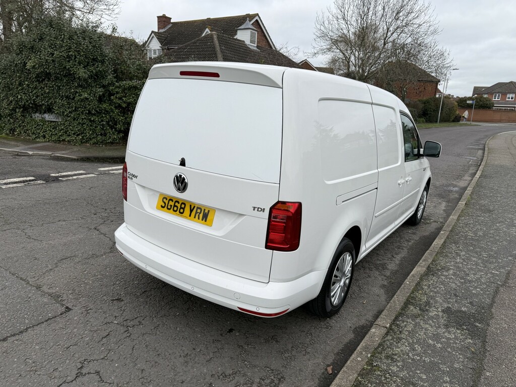 Volkswagen Caddy Maxi Panel Van 2.0 Tdi C20 Startline 2018 SG68YRW White #6