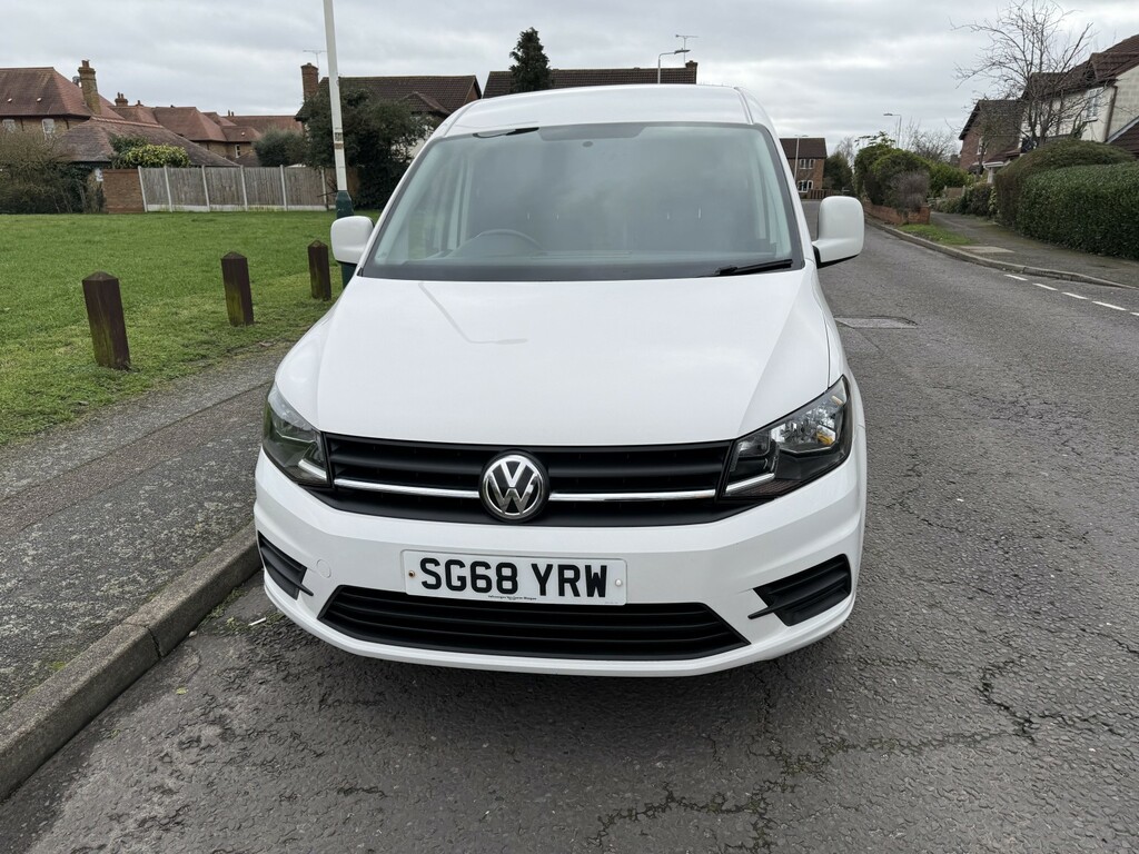 Volkswagen Caddy Maxi Panel Van 2.0 Tdi C20 Startline 2018 SG68YRW White #2