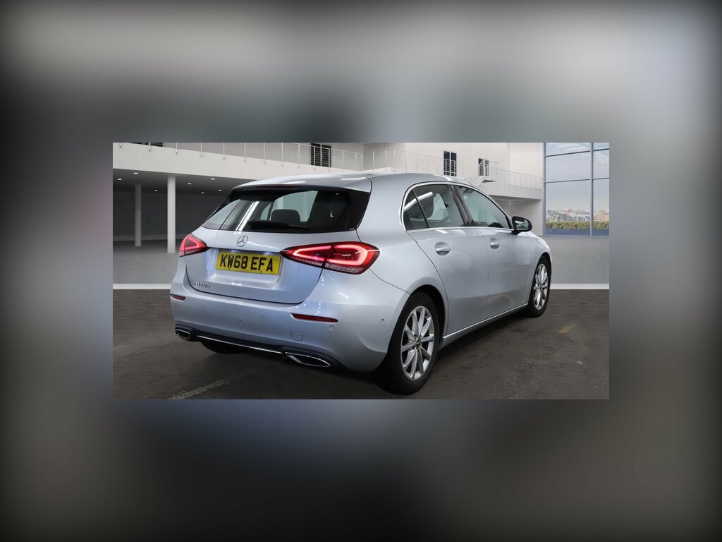 Mercedes-Benz A Class 1.5 A180d Sport Executive Hatchback 7 KW68EFA Silver #3