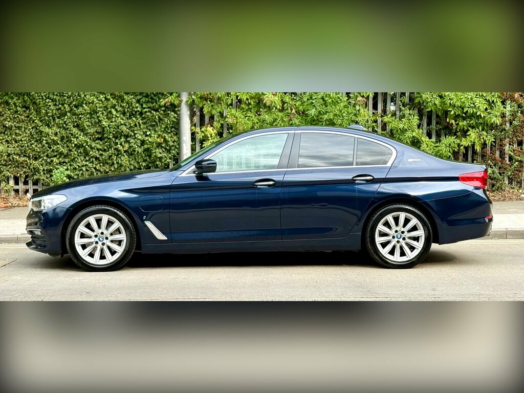 BMW 5 Series 530E Se 4-Door OW17VEU Blue #3