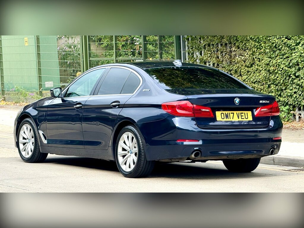 BMW 5 Series 530E Se 4-Door OW17VEU Blue #2
