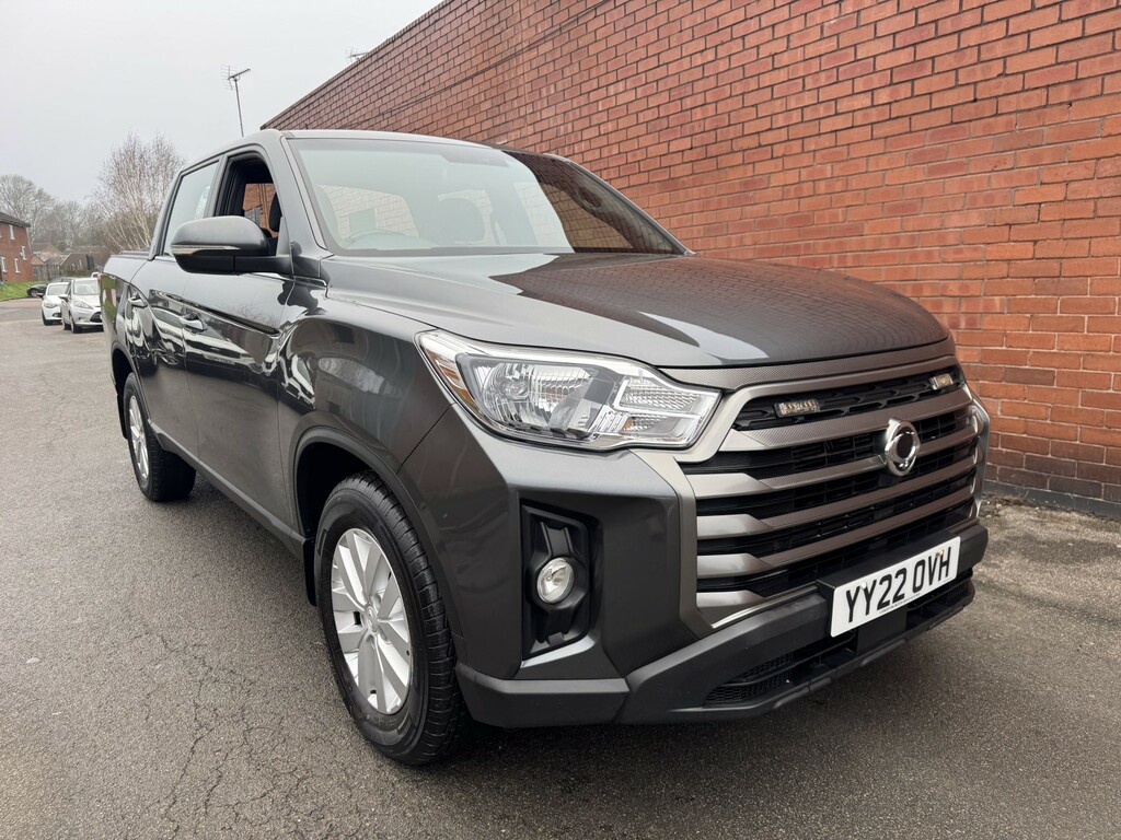SsangYong Musso 2.2 D Ex YY22OVH Grey