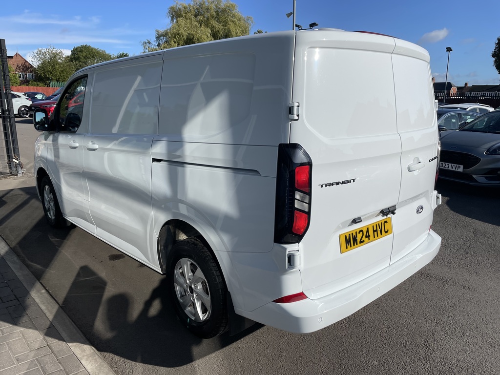 Ford Transit Custom 2.0 Ecoblue 136Ps H1 Van Limited MW24HVC White #4