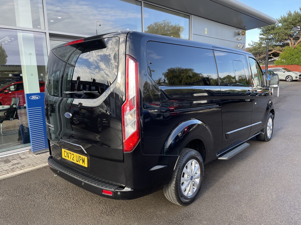 Ford Tourneo Custom 2.0 Ecoblue 130Ps Lr 8 Seater Zetec Black #6