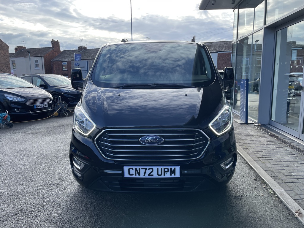 Ford Tourneo Custom 2.0 Ecoblue 130Ps Lr 8 Seater Zetec Black #2