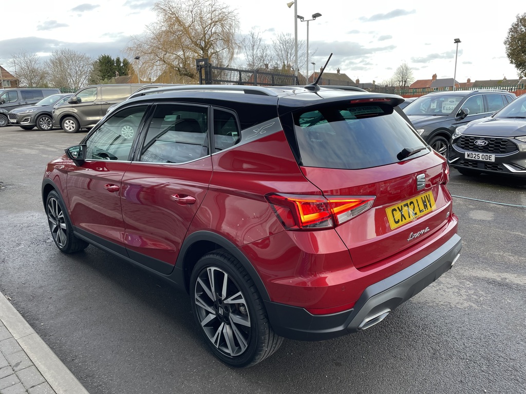 Seat Arona 1.0 Tsi 110 Fr Edition Red #4