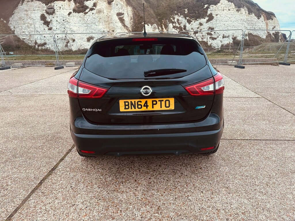 Nissan Qashqai 1.5 Dci Acenta Premium Suv 2Wd E BN64PTO Black #5