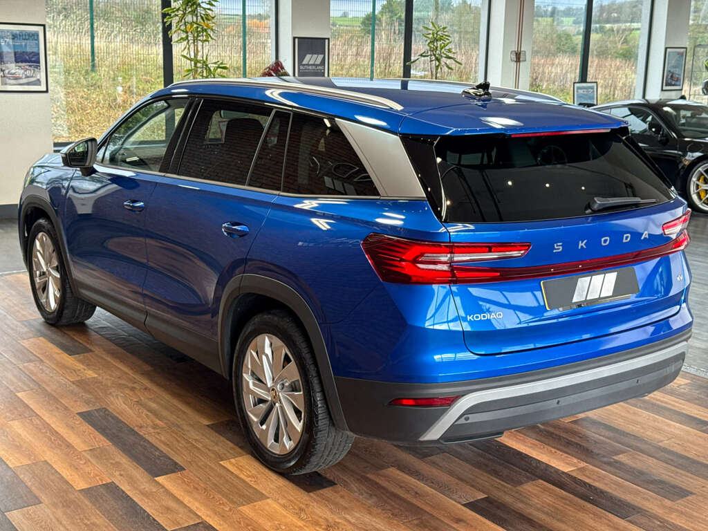 Skoda Kodiaq 1.5 Kodiaq Se L Iv Phev DA25ZNJ Blue #4