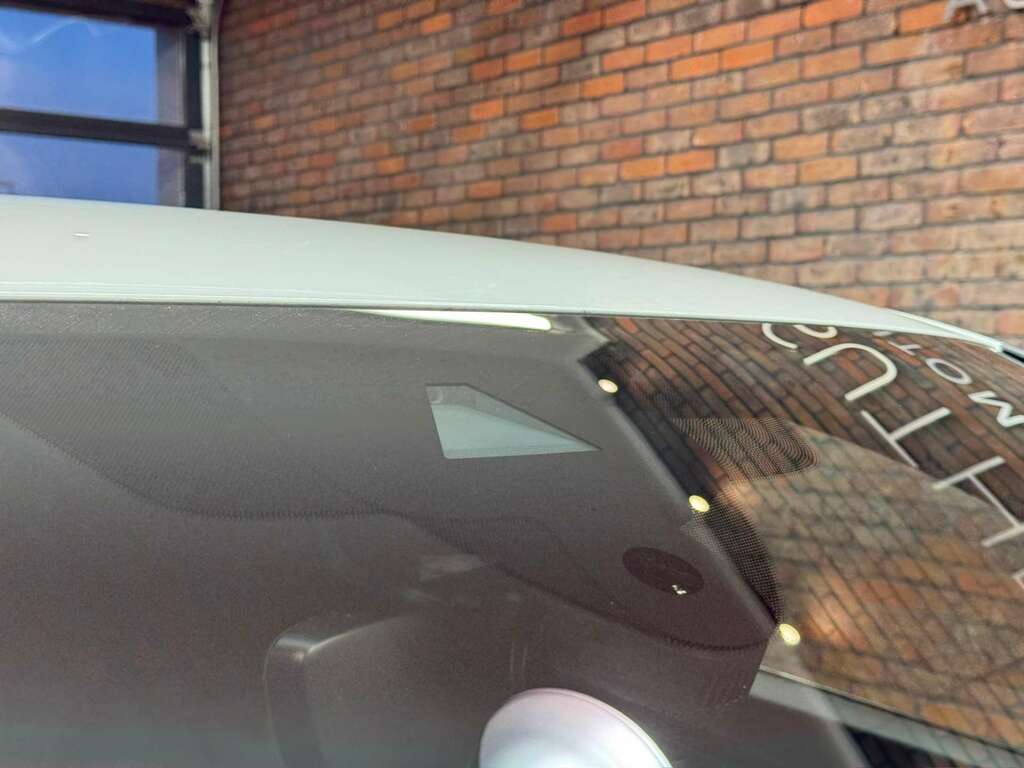 Audi Q3 2.0 Q3 Black Edition 40 Tfsi Quattro Sa 4Wd White #6